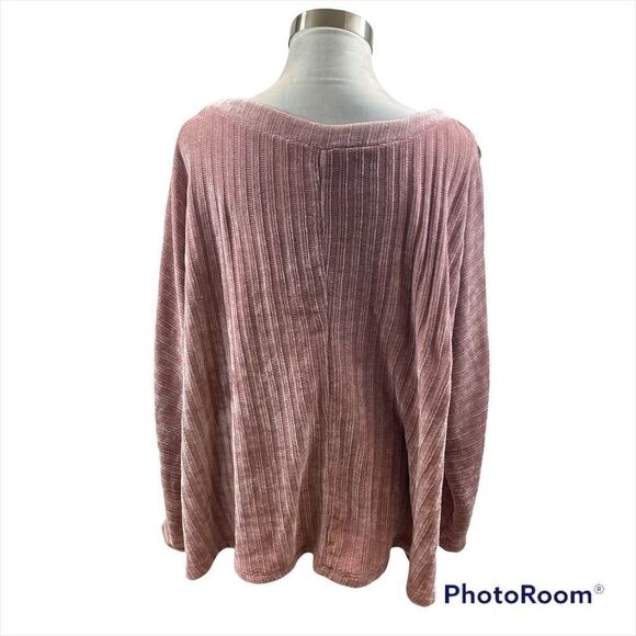 BY Design Dusty Rose Sweater with Buttons Down Sleeves Size 2X - Picture 9 of 12